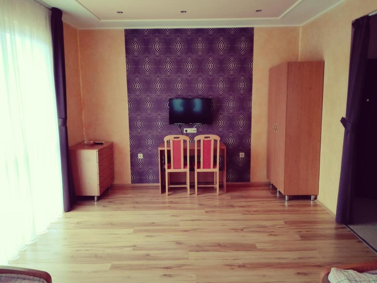Fonix Apartmanhaz Nagypáli Exteriör bild