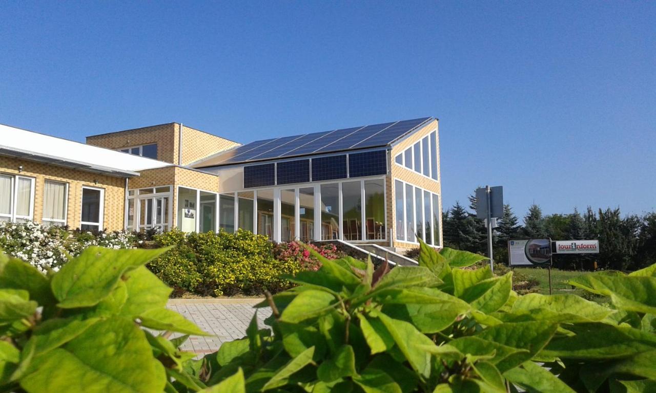 Fonix Apartmanhaz Nagypáli Exteriör bild